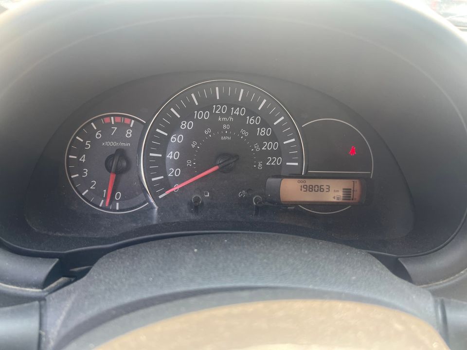 Nissan Micra 2015 - Image 16